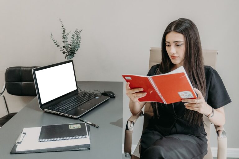 Cyber incident response checklist and incident documentation